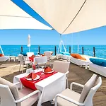 Hotell Onkel 4*